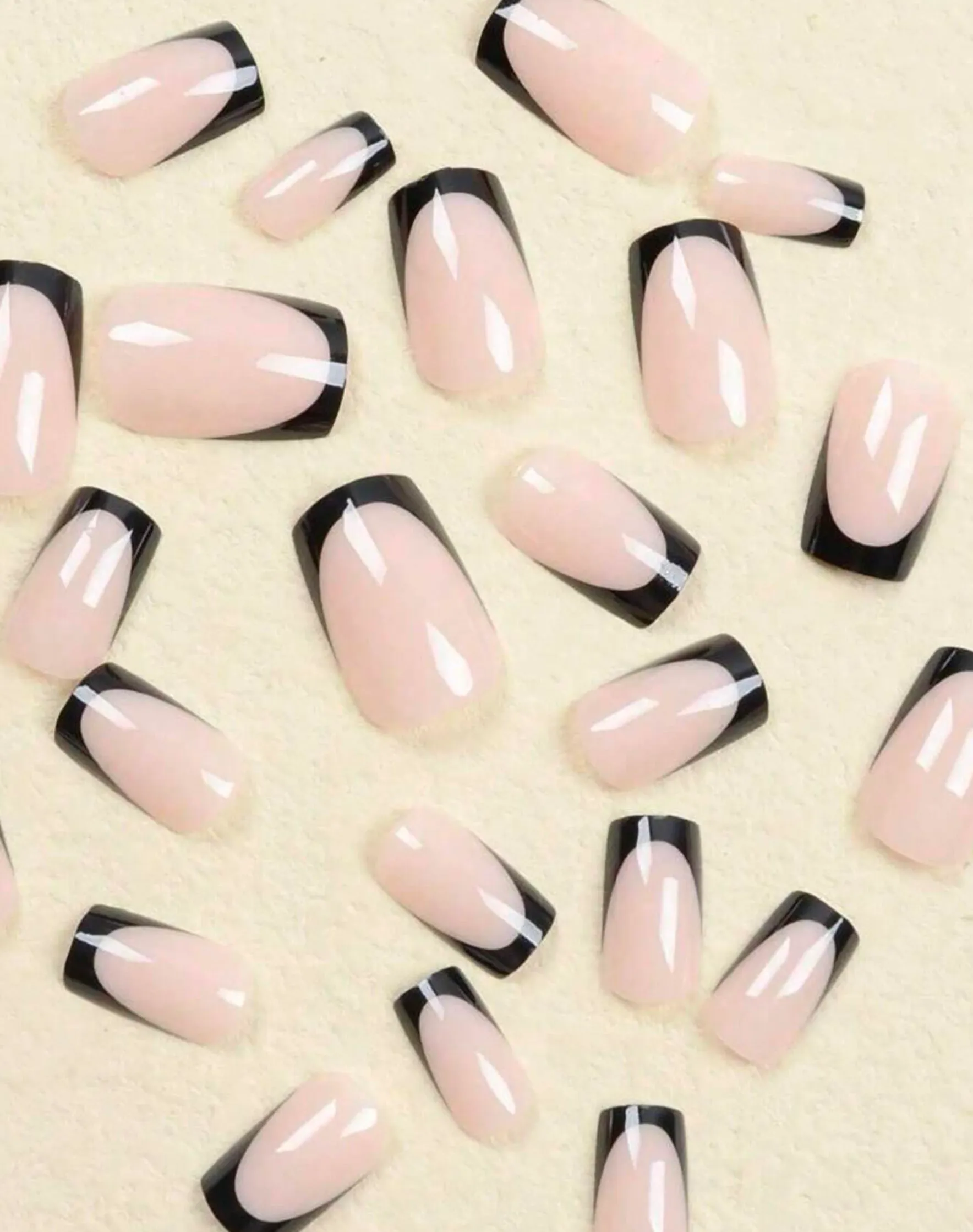 24 Pcs Black French tips Press on Nails