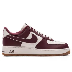 Air Force 1 '07 LV8 - Sail/Night Maroon