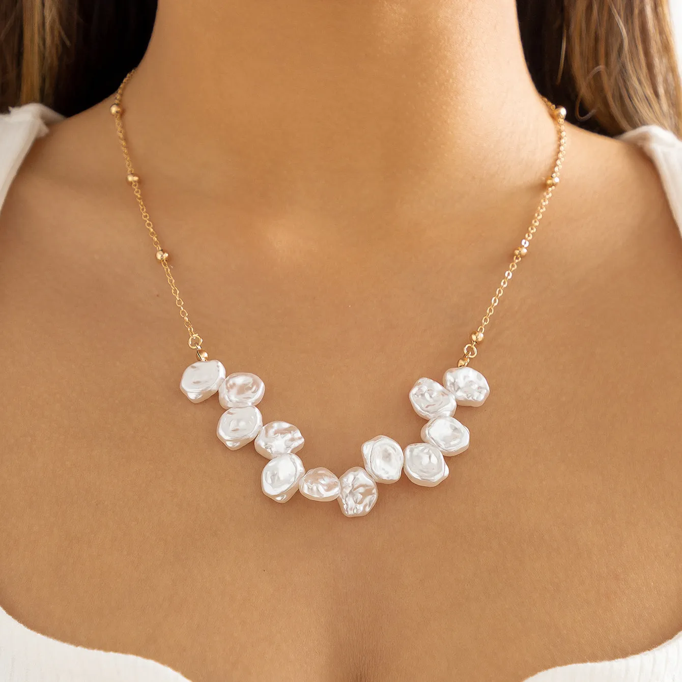 Gorgeous Elegant Special-Shaped Pearl Necklace - Perfect for Any Occasion!