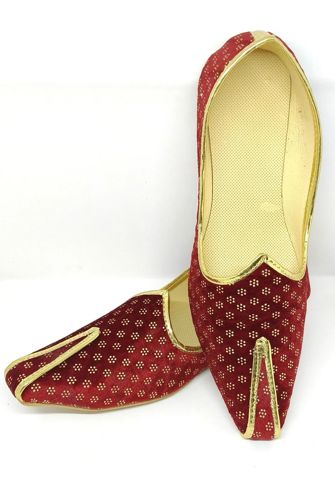 Gorgeous Traditional Maroon Velvet Small Butti Men Mojaris