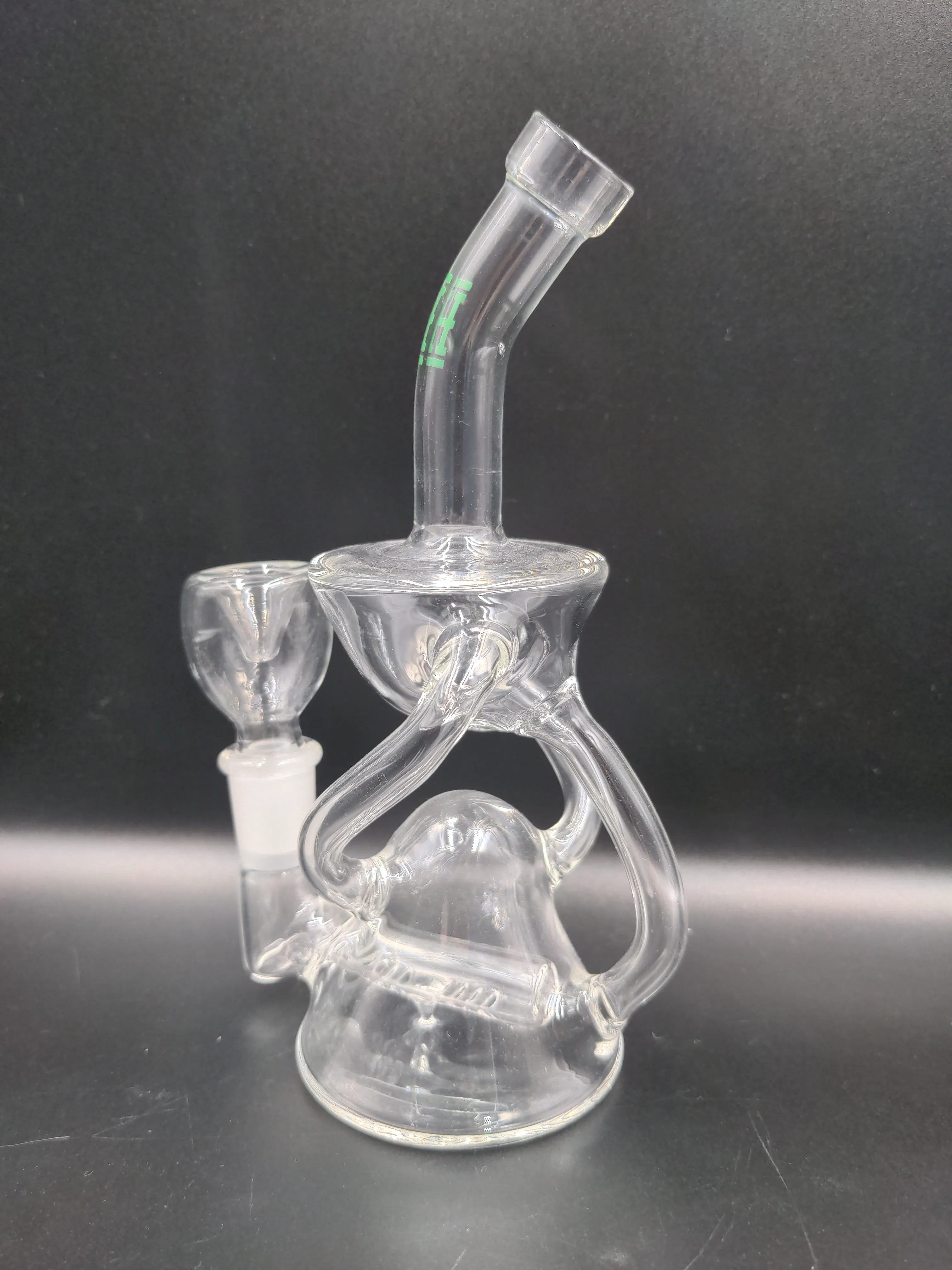 Hemper Trophy Recycler Bong 7