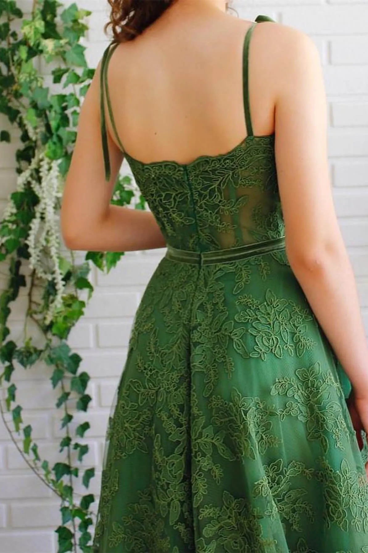 Strapless Spaghetti-Straps Evening Dress With Appliques A-Line in Emerald Green